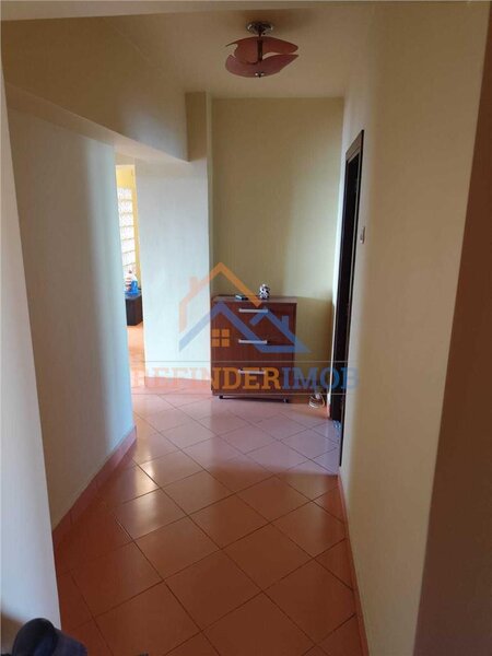Unirii, vanzare apartament cu 4 camere.